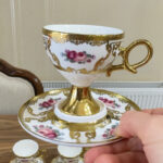 Ayaklı Pembe Çiçekli 6 Kişilik Kahve Fincanı